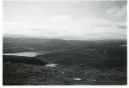 Utsikt mot Sylarna från Renfjället, Jämtland 1942 (enligt text i album).