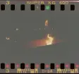 Tända ljus vid högtidlighållandet av årsdagen för mordet på Olof Palme.