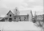 Missionshuset är nybyggt.